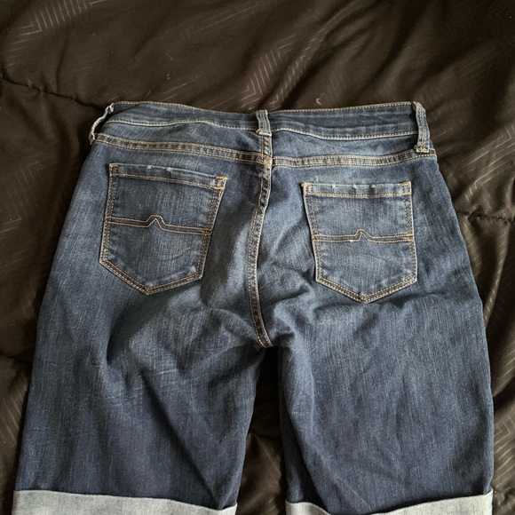 Arizona Shorts - Picture 3 of 9